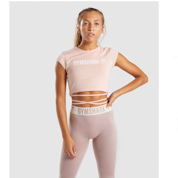 Gymshark Tops - Gymshark Ribbon Capped Sleeve Blush Nude Crop Top